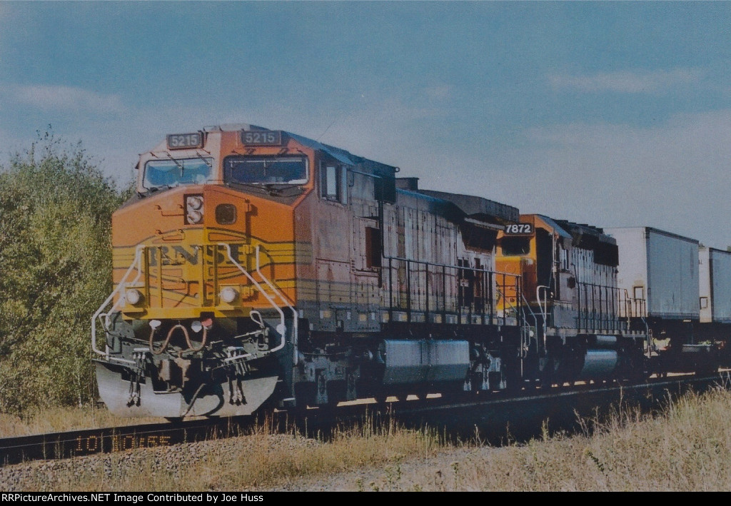 BNSF 5215 East